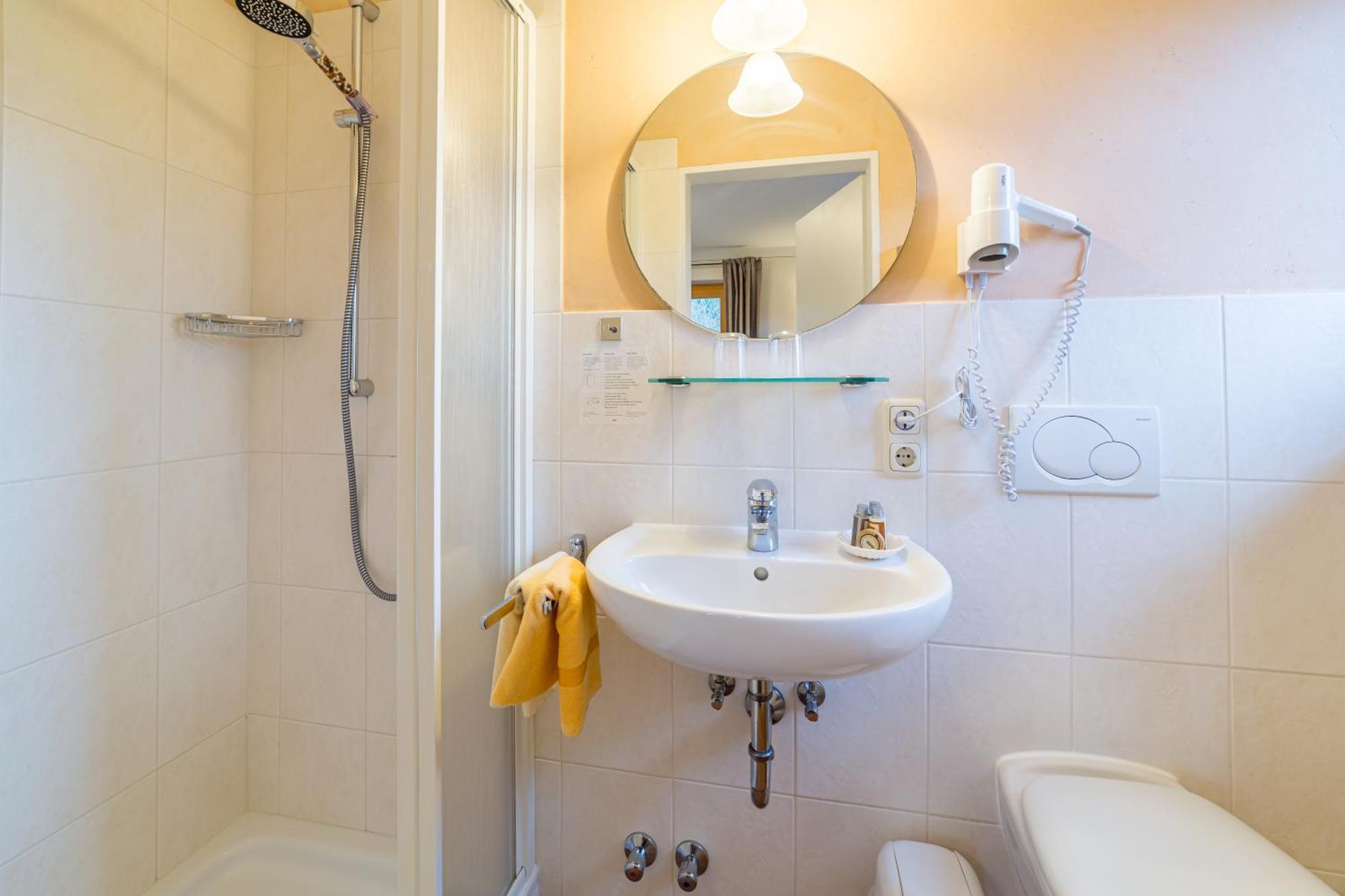 Gaestehaus Linsinger Bad Wiessee Bagian luar foto