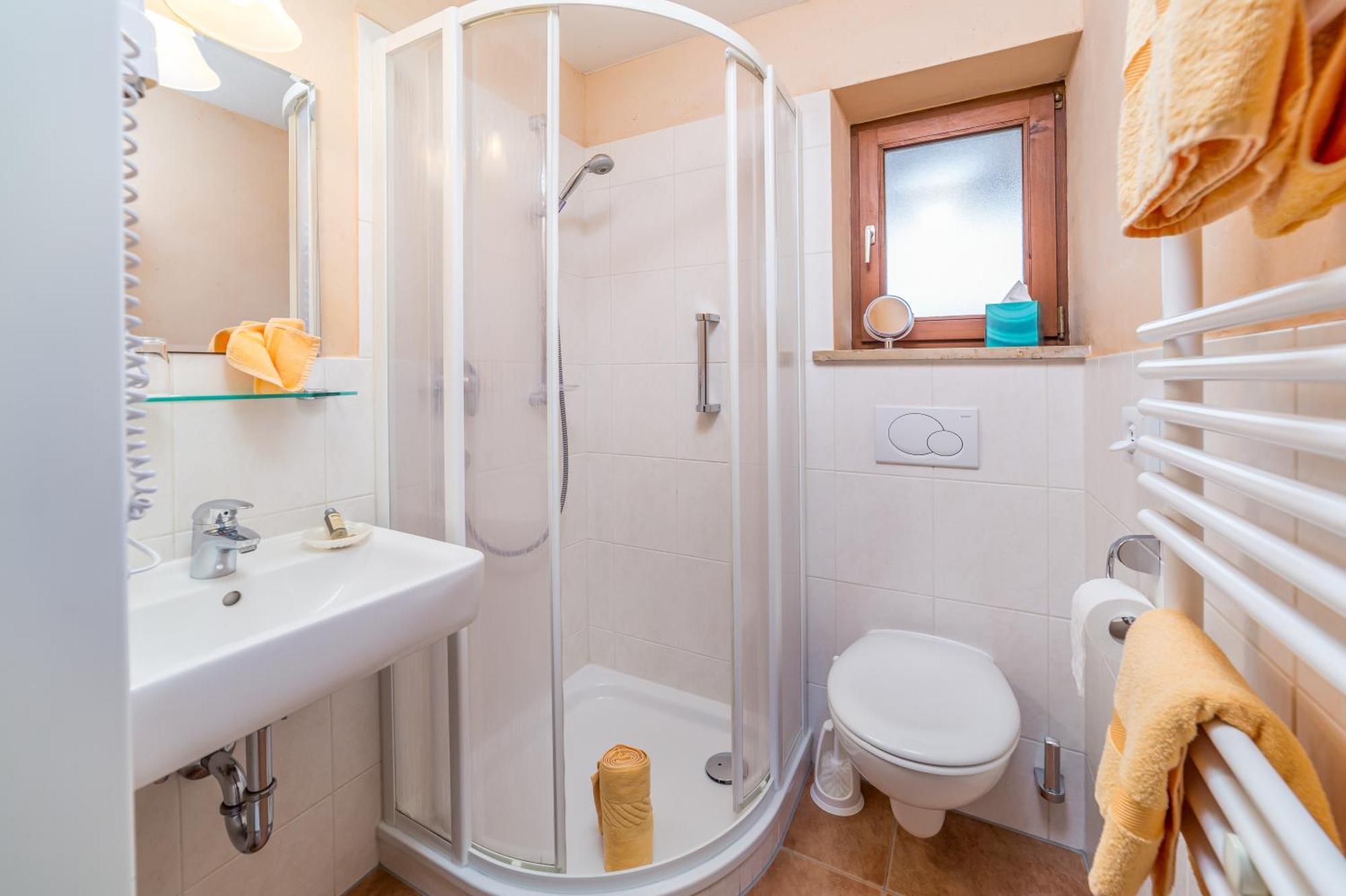 Gaestehaus Linsinger Bad Wiessee Bagian luar foto
